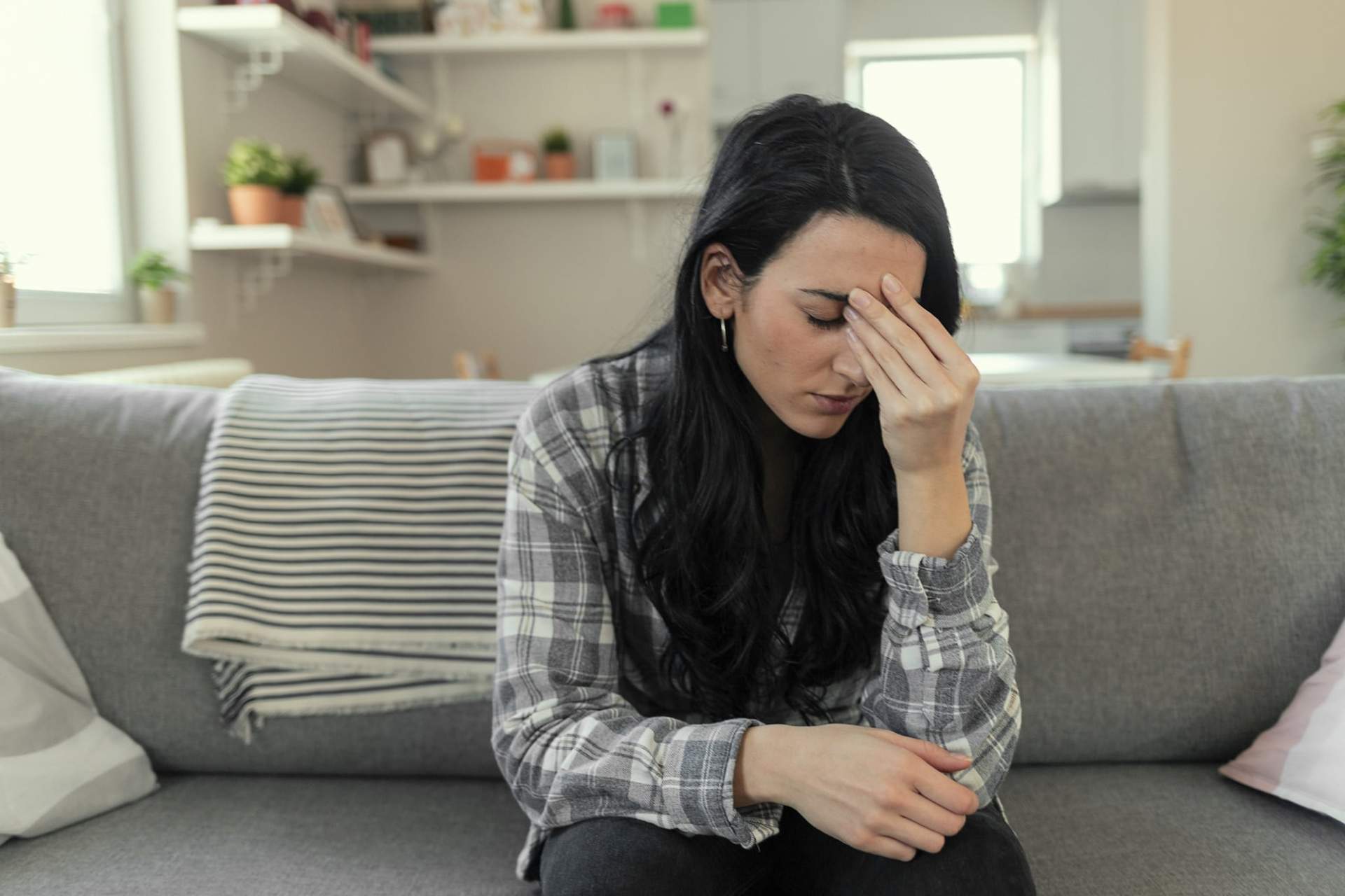 Manques-tu de contact physique ? Les signes de la « faim de peau » — Santé