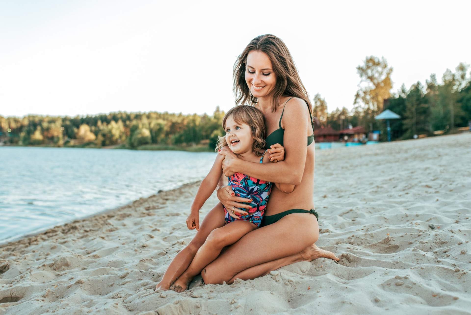 Quand j’aime mon corps, ma fille aussi l’aimera. L’impact de ma positivité corporelle sur ma fille — Mode de vie