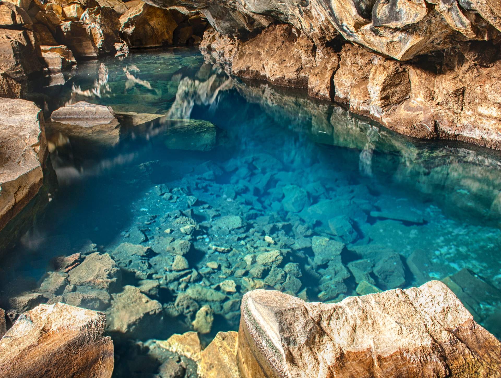 Le 5 grotte terapeutiche magiche in Ungheria - Il potere curativo della natura — Tempo libero