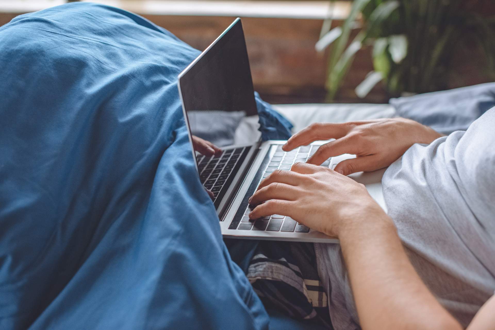 In questi 10 Paesi si guarda più porno — Amore