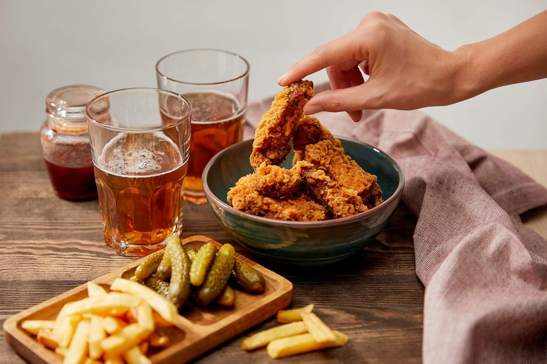 Cómo hacer carne empanada más saludable sin perder el crujiente — Estilo de vida