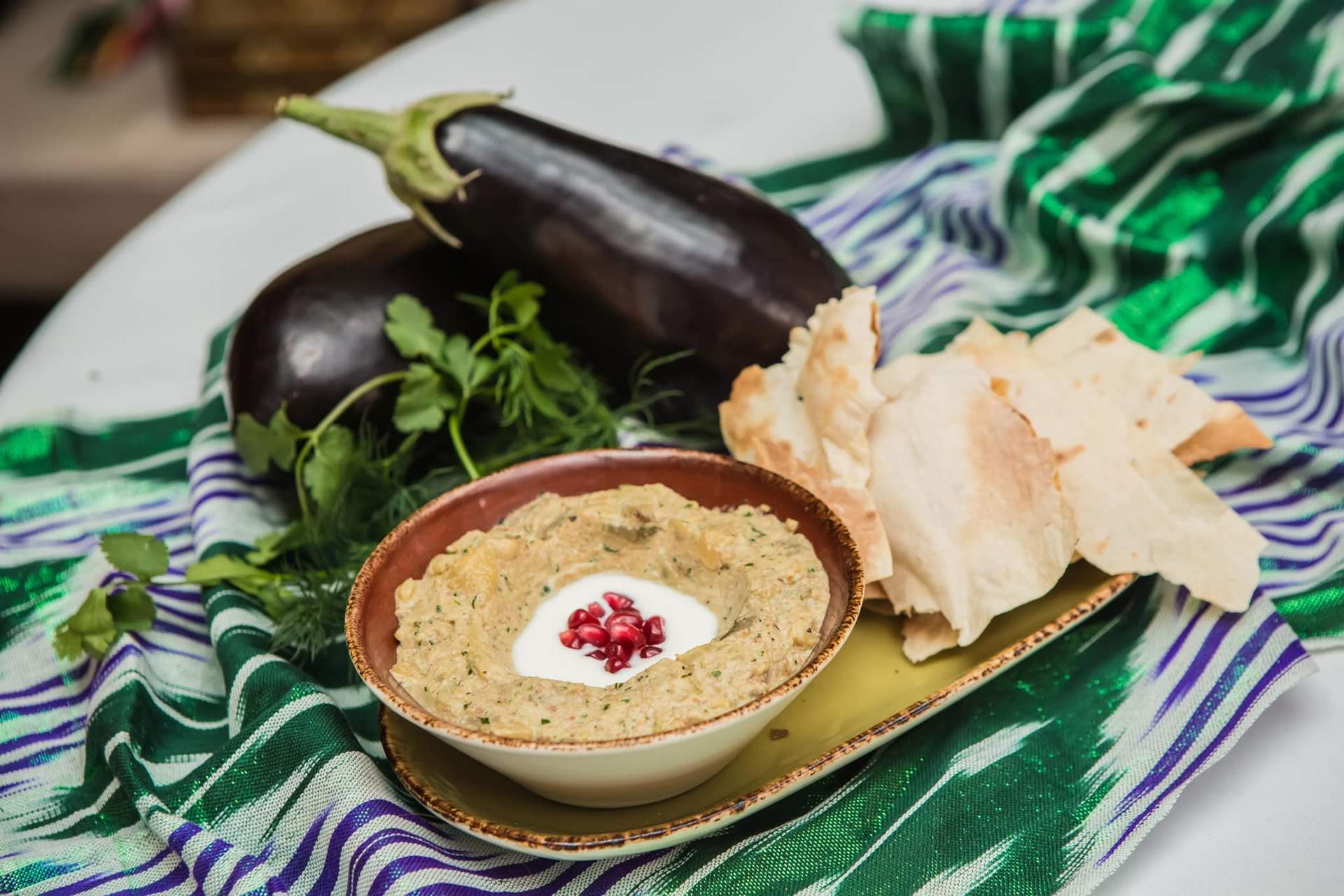 Ecco come preparare la crema di melanzane più gustosa: la ricetta originale della Transilvania — Lifestyle