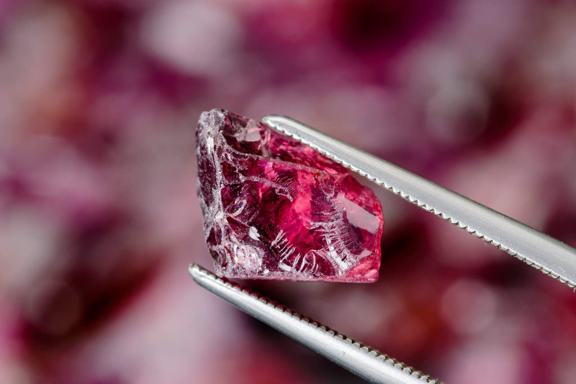 Esta piedra simboliza enero y así puede influir su energía en ti — Estilo de vida