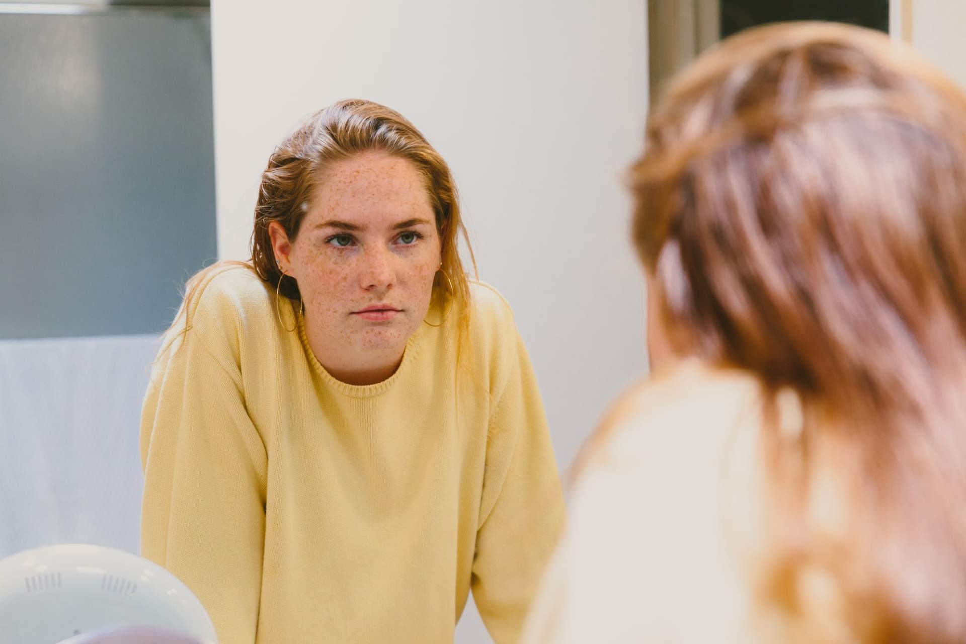 Das sind laut Statistiken die wahren Gründe, warum Frauen unglücklich sind — Lebensstil