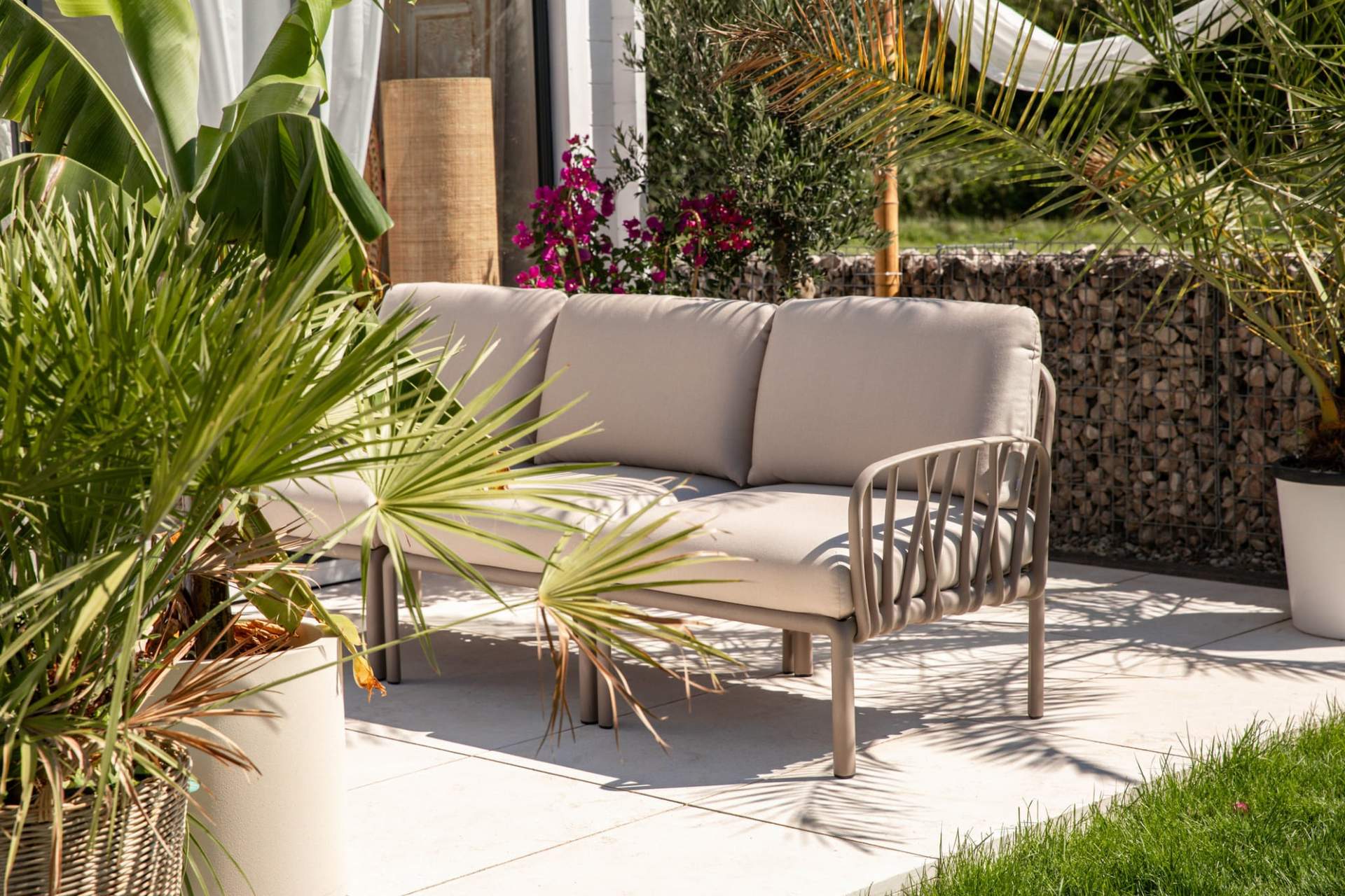 5 Tricks, mit denen du schnell unschöne Ecken im Garten versteckst — Garten & Terrasse