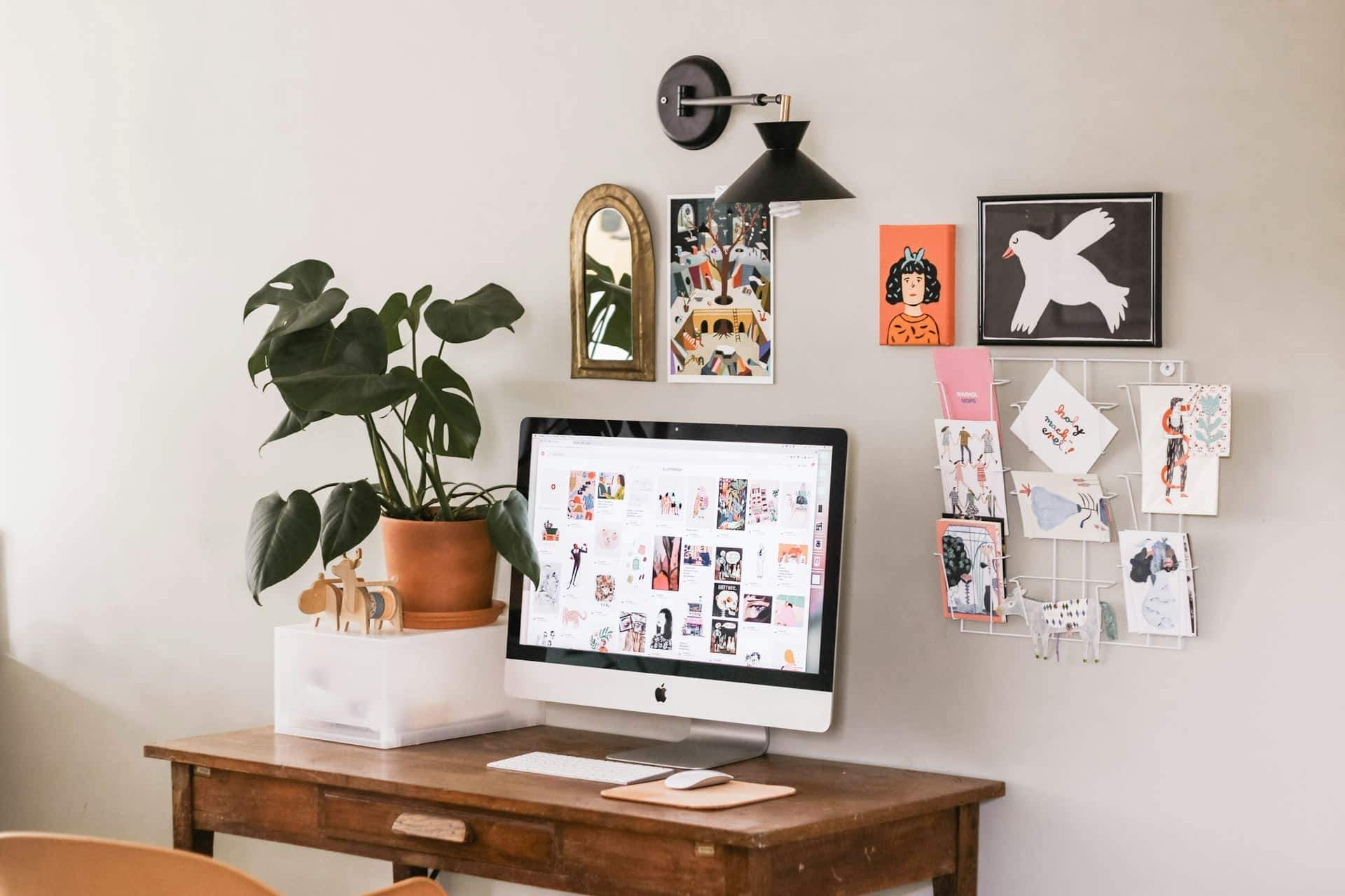 Come decorare la tua scrivania in ufficio: 5+1 consigli per amarla — Lifestyle