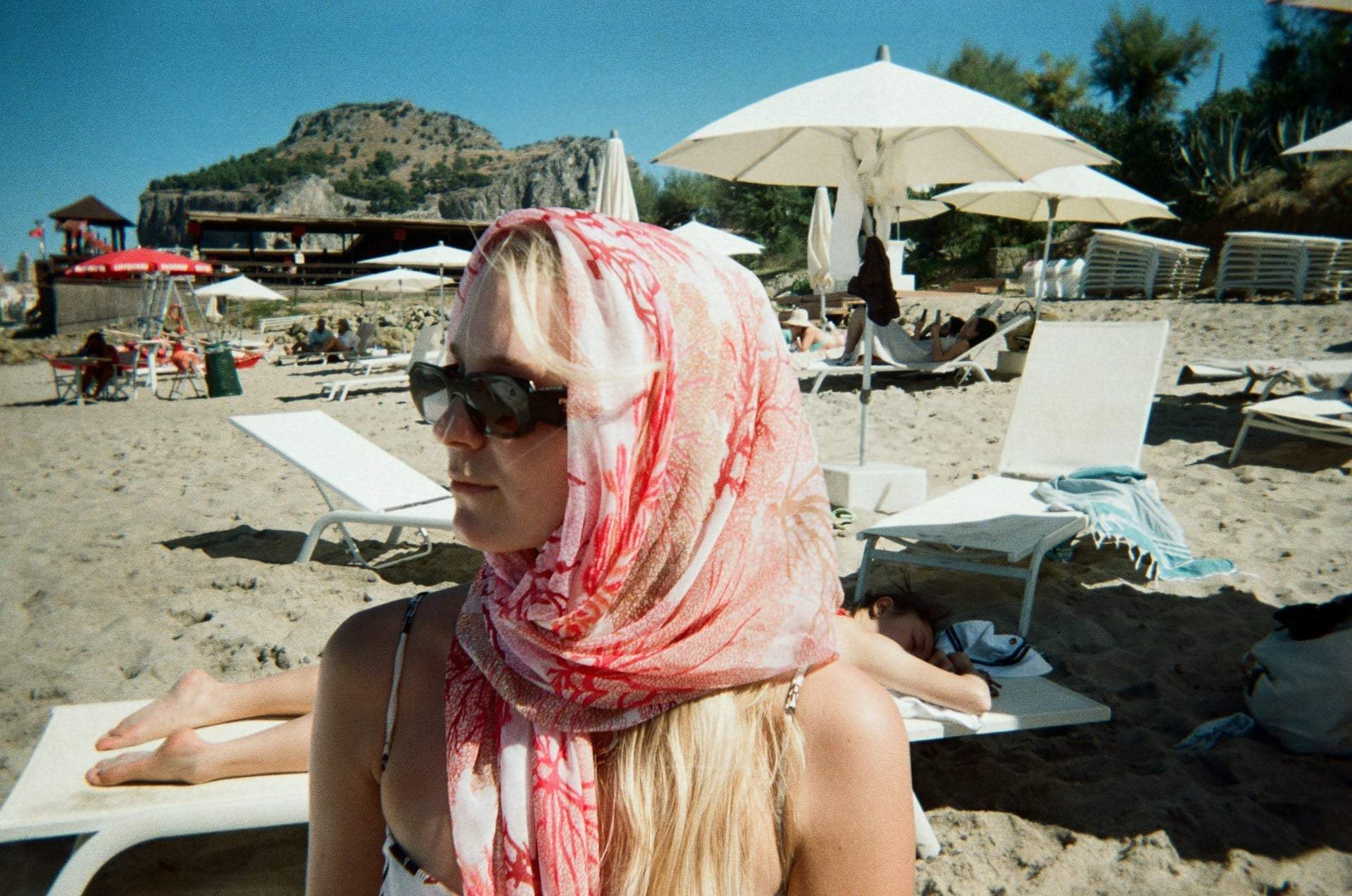 Chaos or Calm? Your Zodiac Sign Reveals How You Handle Life’s Mess — Lifestyle