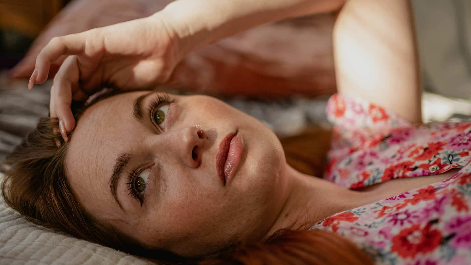 Ti senti in colpa a stare dentro quando c’è il sole? Ecco cosa dicono gli esperti — Lifestyle