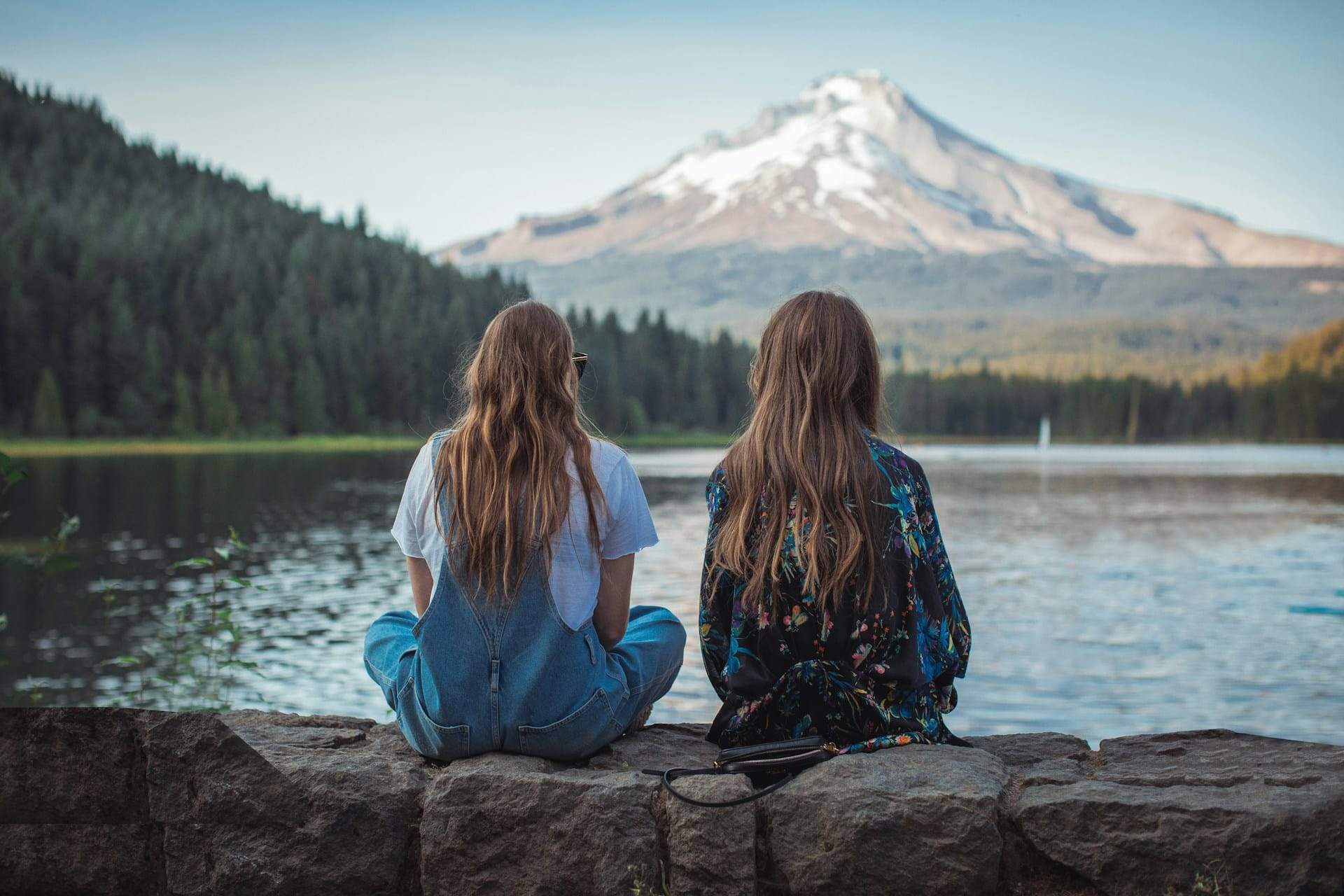Du lebst länger und gesünder mit Freunden – 4 überraschende wissenschaftliche Fakten — Familie