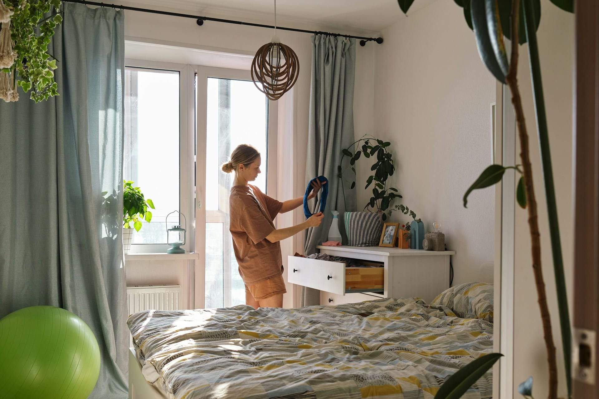 Gesellschaftsspiele, Spa, Meal Prep: So verbringst du deine Abende statt Netflix — Haushalt