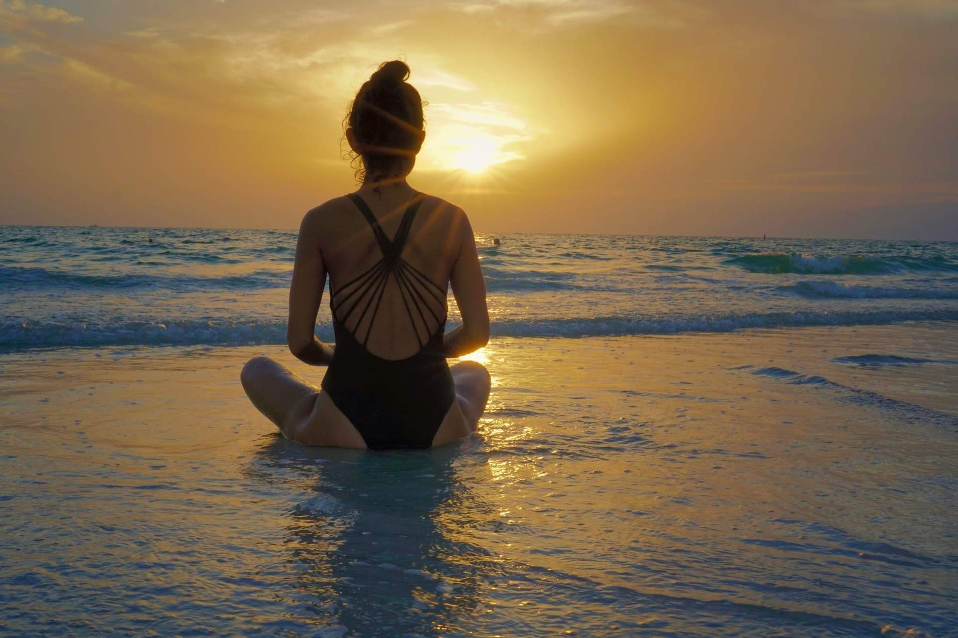 Liste spirituelle d'été : 7 expériences qui nourrissent ton âme, pas la mémoire de ton téléphone — Mode de vie