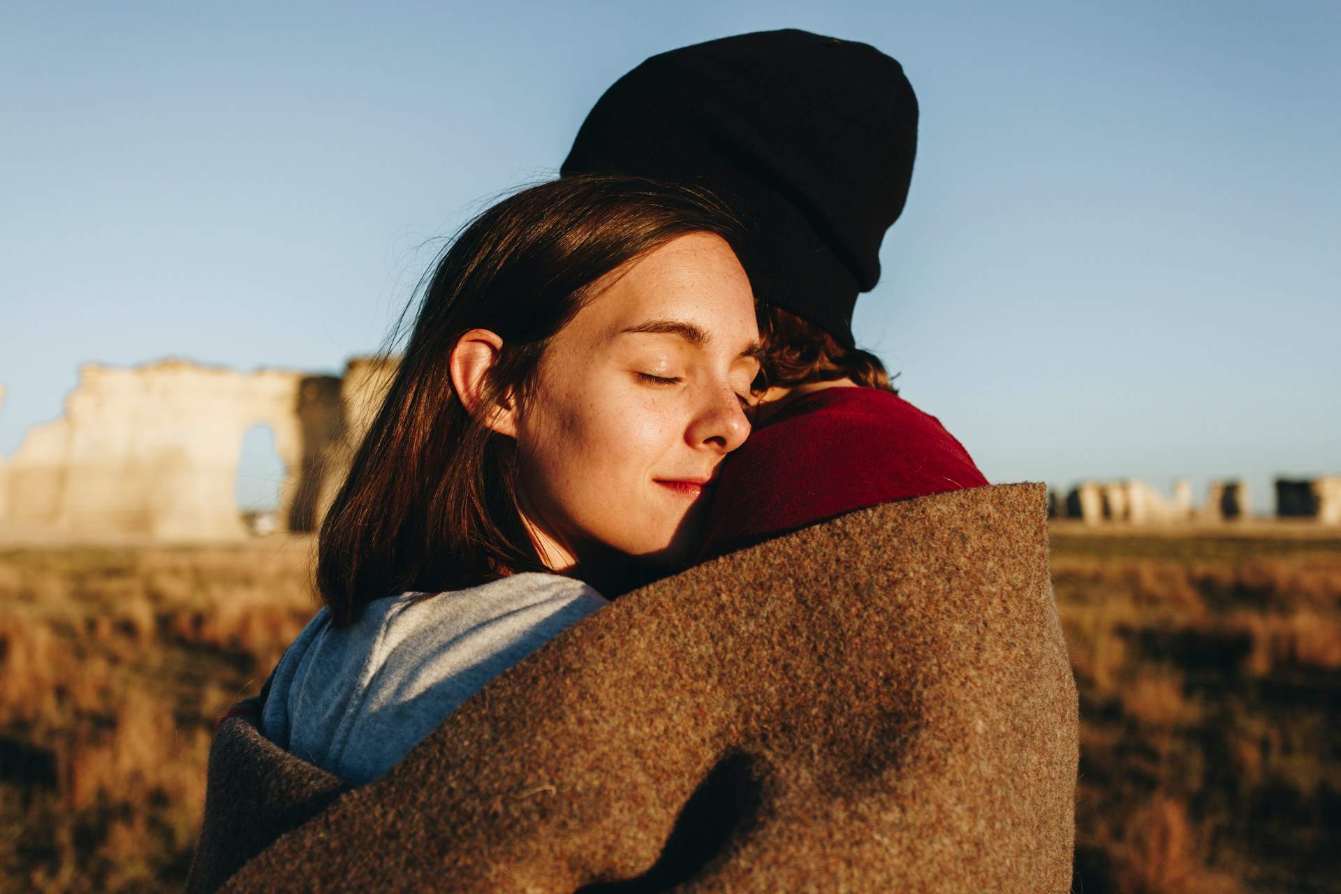„Ich bin immer für dich da“ – Warum funktioniert diese Art von Liebe in der Realität oft nicht? — Beziehung