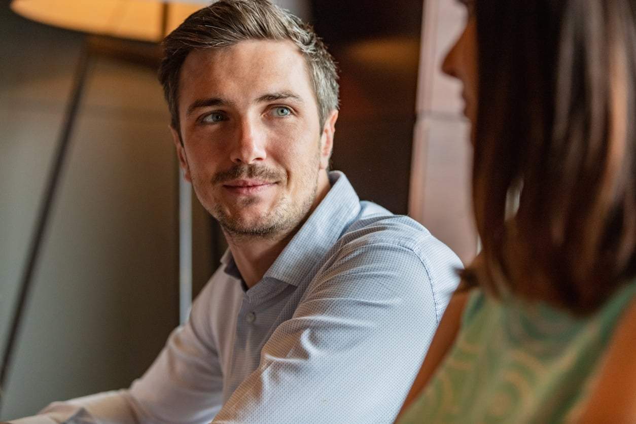 Voici comment reconnaître qu’un homme est tombé amoureux de vous — Relation