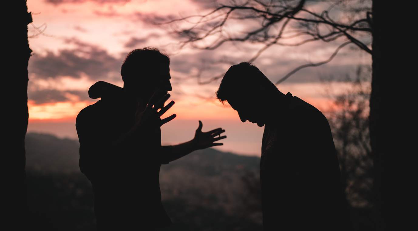 «Mi hermano me robó la herencia» - Historias reales y conmovedoras sobre herencias familiares — Familia