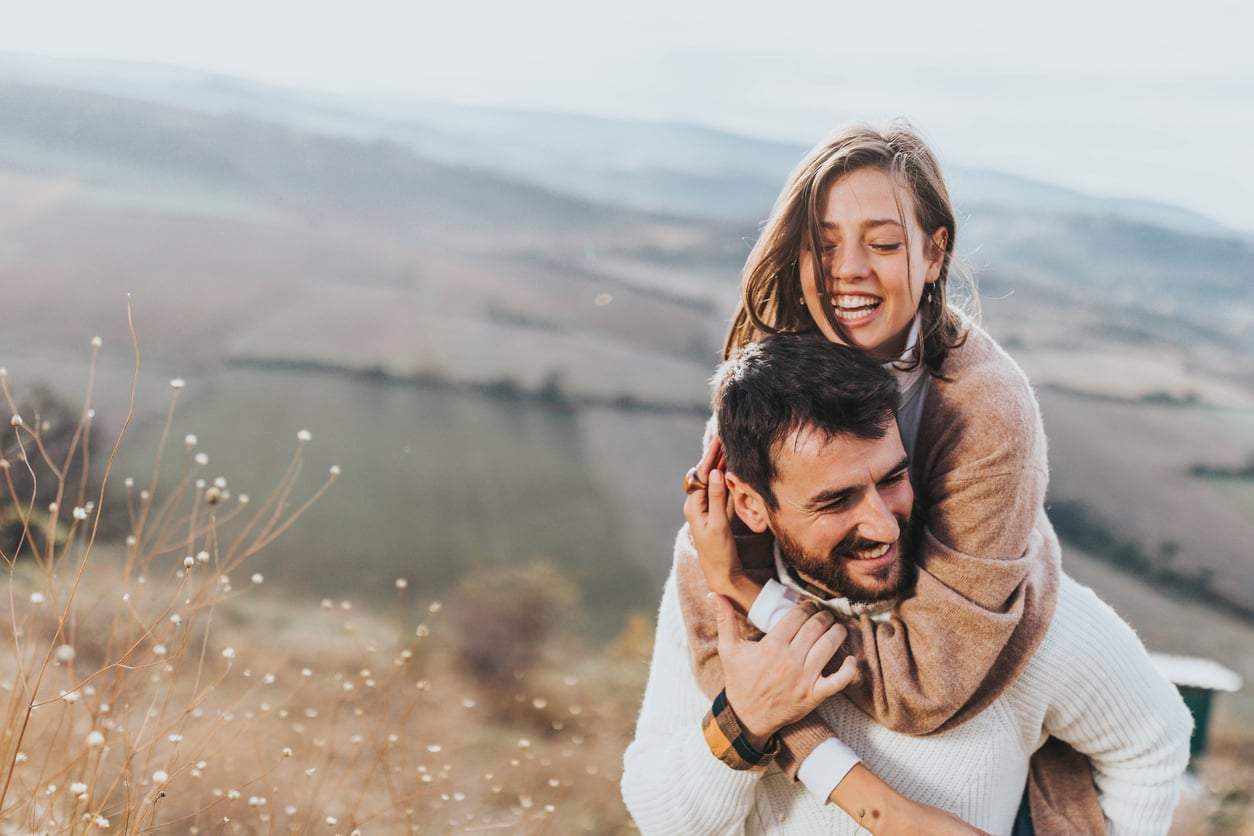 Cosa ti riserva l'amore questo ottobre, secondo il tuo segno zodiacale — Esotericism