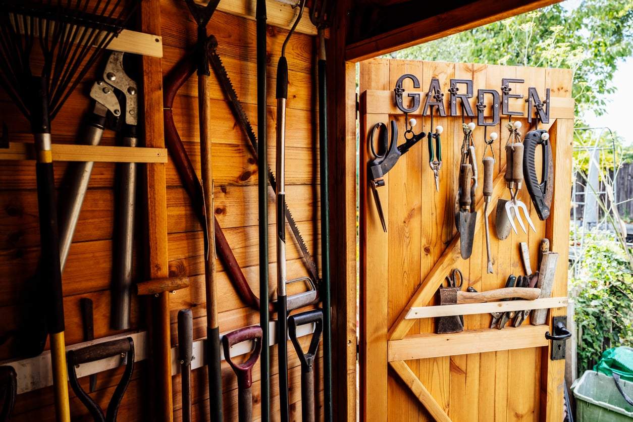 10 cose da NON conservare MAI nel capanno da giardino — Economia domestica