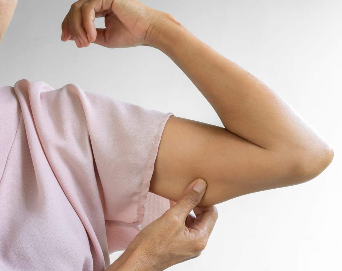 Se senti le braccia gonfie, questo trucco dietetico di 5 minuti può aiutarti — Salute