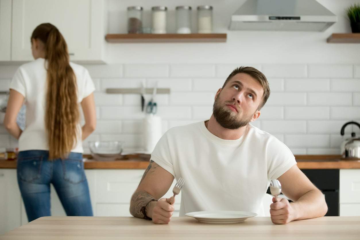Así puedes "reeducar" a tu pareja cuando se ha vuelto demasiado cómodo — Relación
