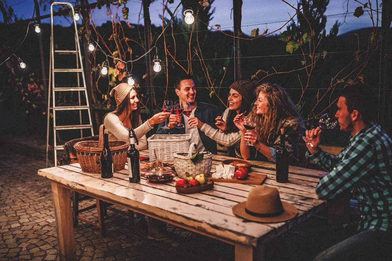 «Como padre con niños pequeños, no tengo tiempo para hacer amigos.» Así es como vuelves a estar entre amigos — Familia