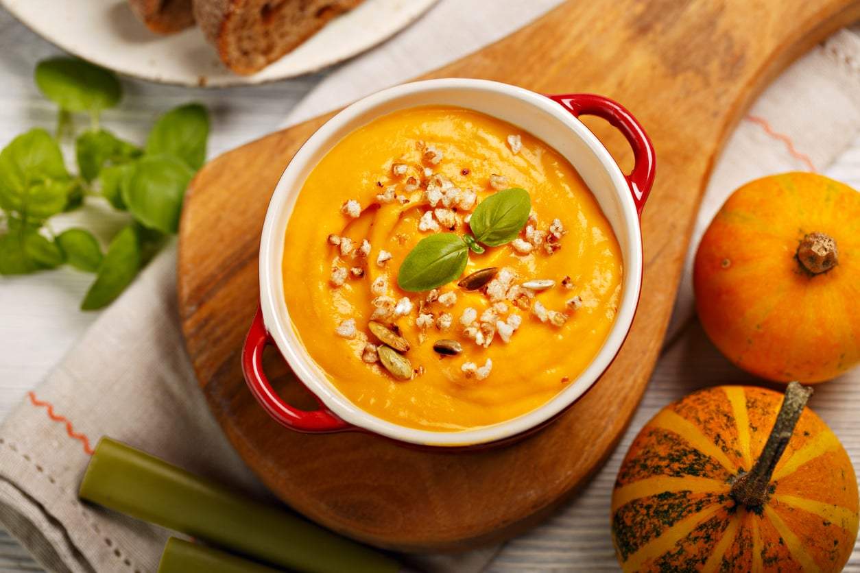 Mein liebstes Rezept für eine herbstliche Cremesuppe – samtig, leicht und voller Vitamine — Lebensstil