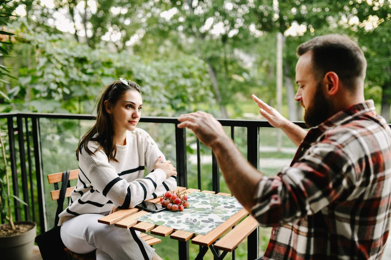 «Gli uomini non sono fatti per la monogamia» - 6 commenti misogini che anche i miei “amici” ripetono — Tempo libero