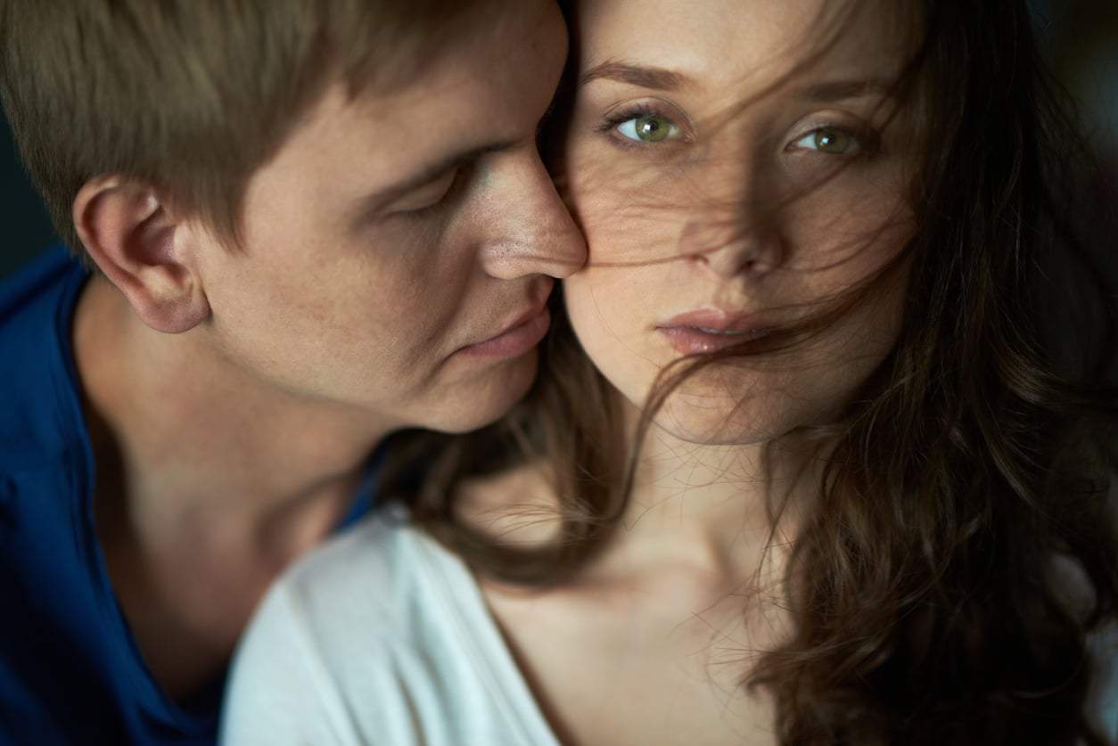 «No soporto que me toques» – cuando el contacto de tu pareja se vuelve incómodo — Relación