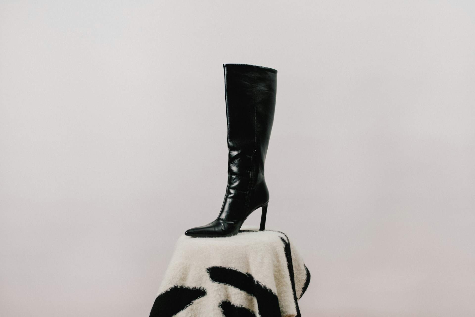 7 bottes remarquables que vous trouverez en magasin – Les stars des looks d'hiver — Mode