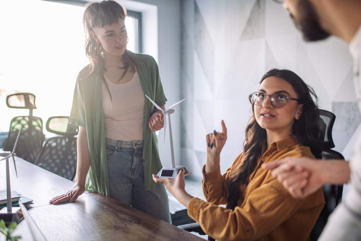 Esto te espera en el trabajo este enero, según tu signo zodiacal — Estilo de vida