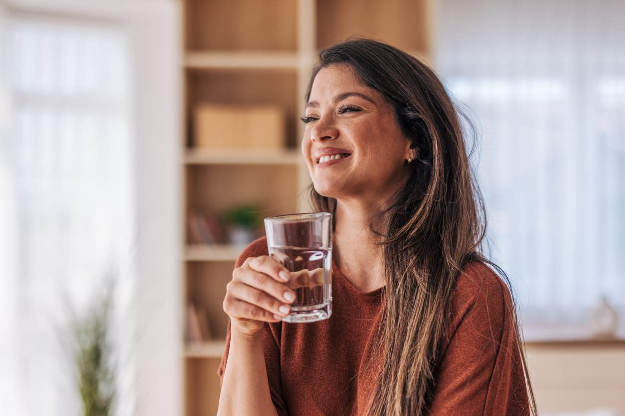 Migliore concentrazione e articolazioni più flessibili: cosa ho scoperto iniziando a monitorare la mia assunzione quotidiana di acqua — Salute
