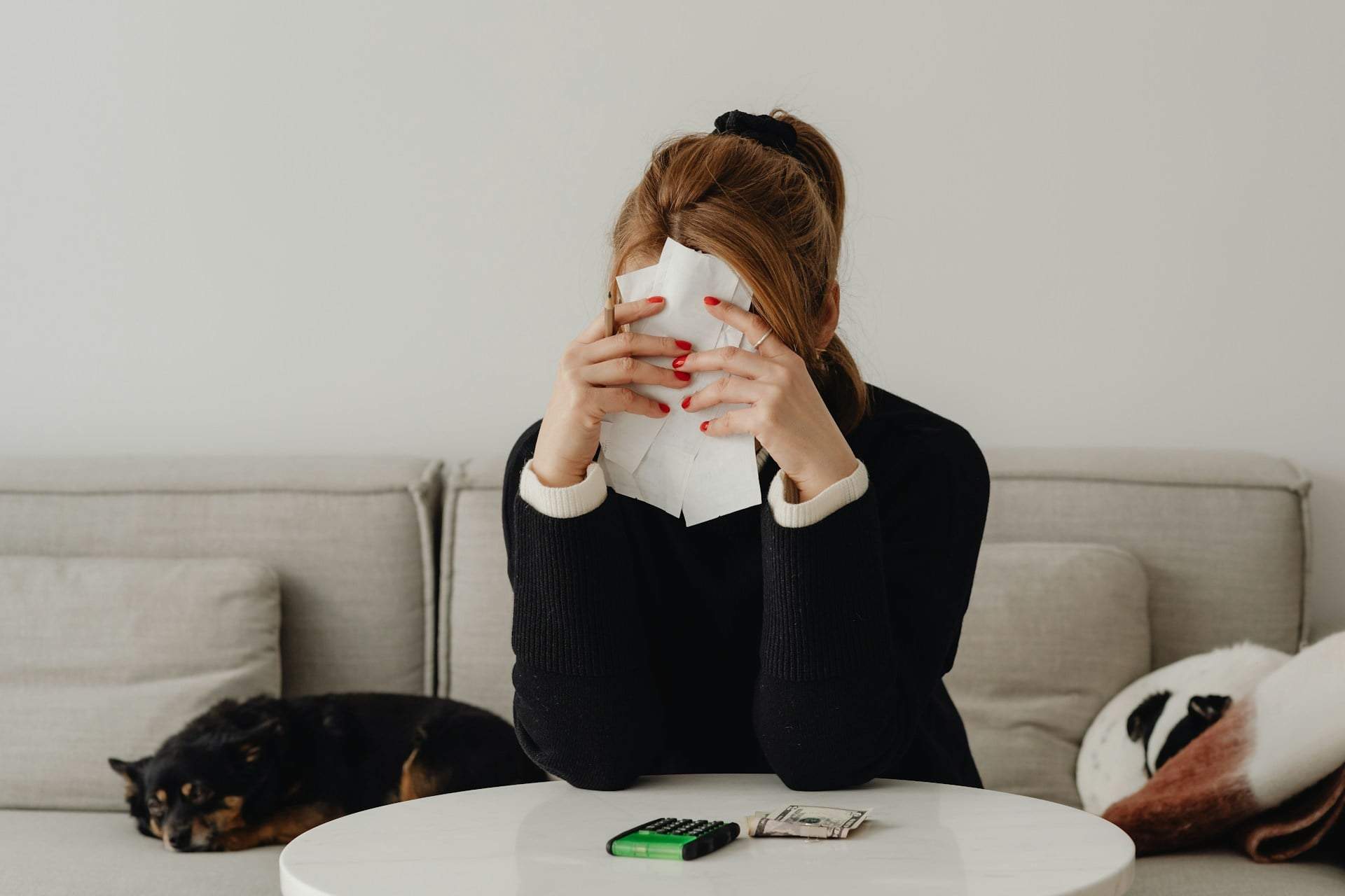 Esto es lo que te frena con el dinero, según tu signo zodiacal — Estilo de vida