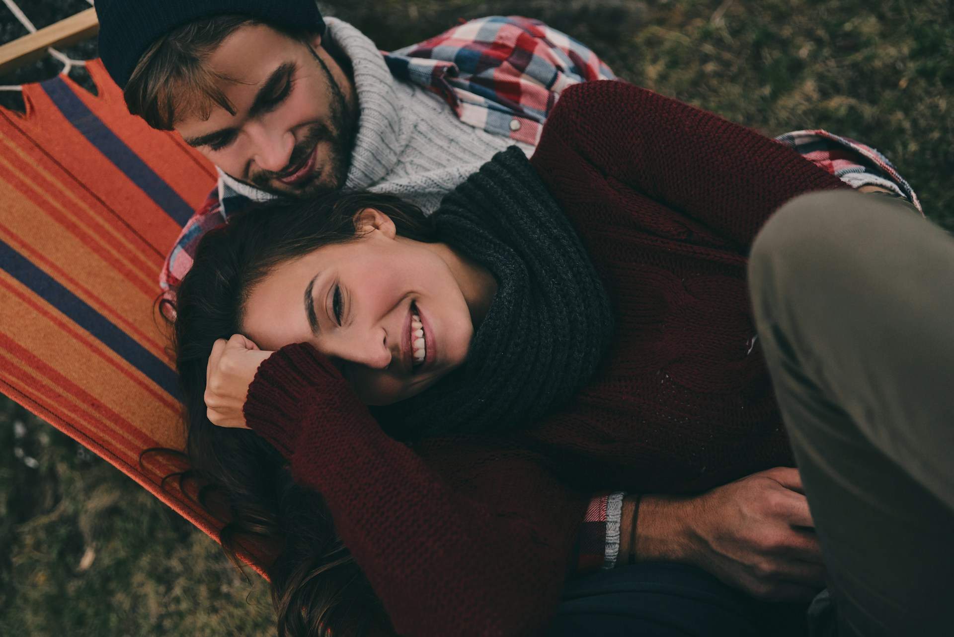 «Lui è severo, io più permissivo» – Abbiamo chiesto agli uomini qual è la sfida più grande anche nei matrimoni felici — Famiglia