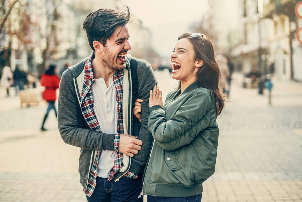 Puoi dirlo in qualsiasi momento: 3 parole semplici che rafforzano il legame senza che te ne accorga — Lifestyle