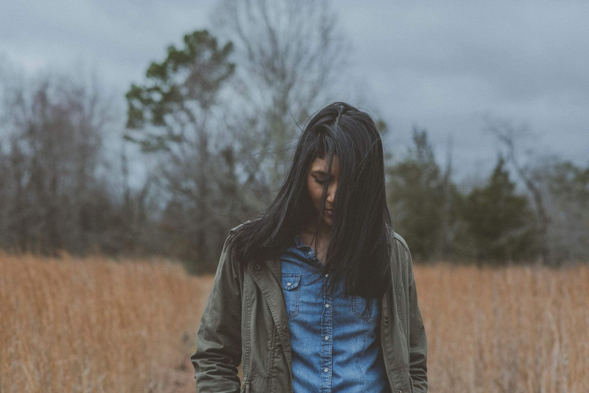 «Amo mio marito, anche se ero solo il piano B.» – Confessioni di chi non è mai stata la prima scelta — Lifestyle