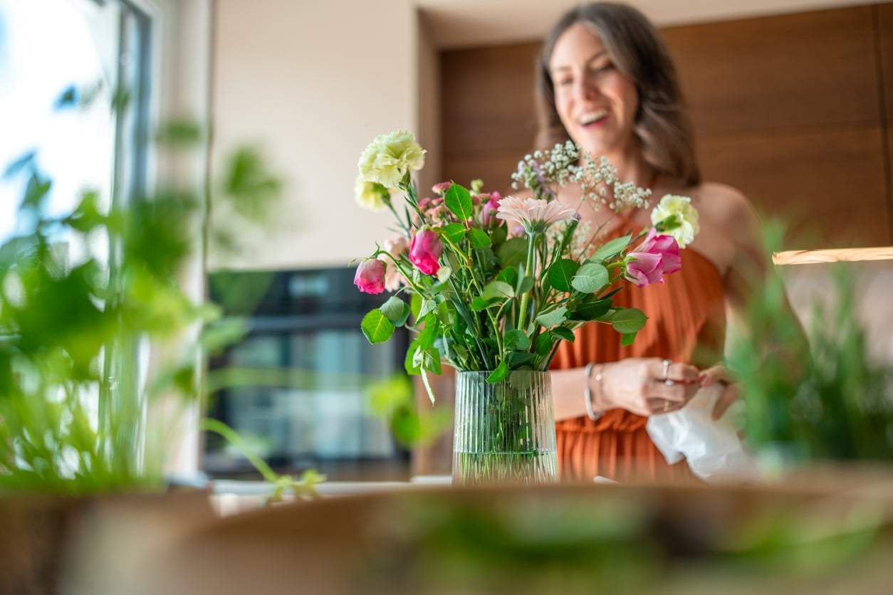 Die perfekte Kombination aus Vase und Blume – So wird deine Blumen-Deko zuhause richtig geschmackvoll — Deko