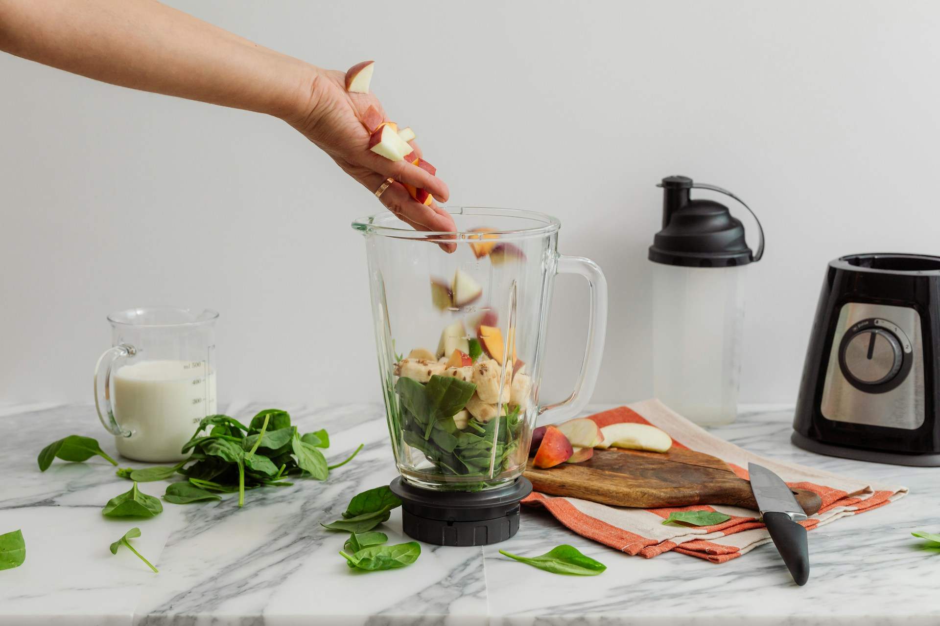 3 ricette di smoothie veloci e energizzanti per iniziare bene la giornata — Lifestyle