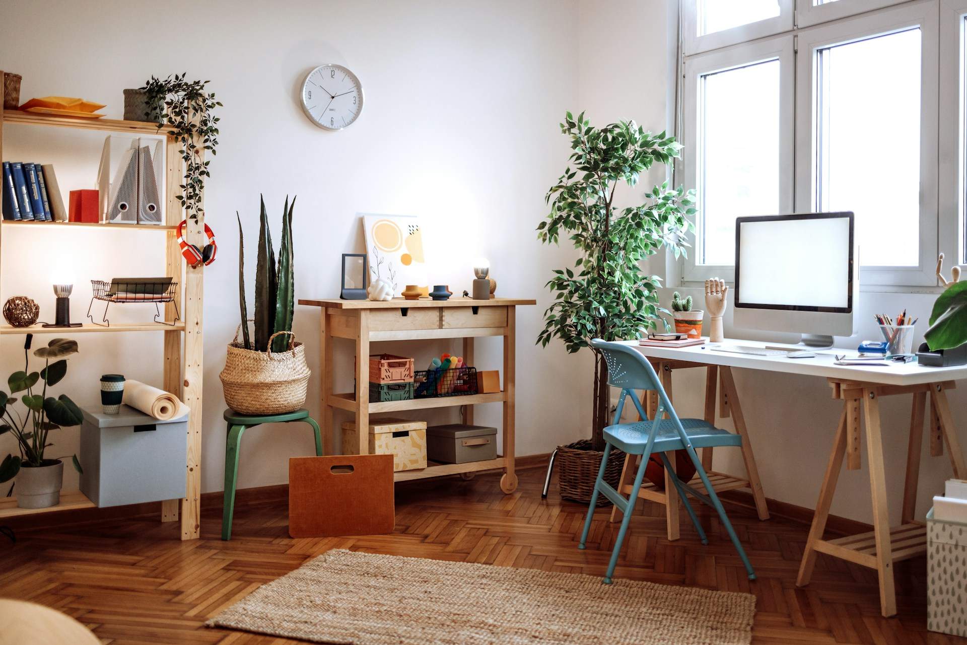 6 erreurs de déco qui rendent votre appartement en location beaucoup plus petit qu'il ne l'est — Décoration
