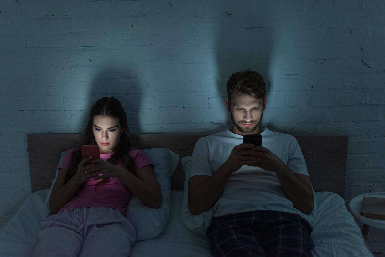7 comportements qui semblent anodins mais franchissent vraiment une limite dans votre couple — Relation