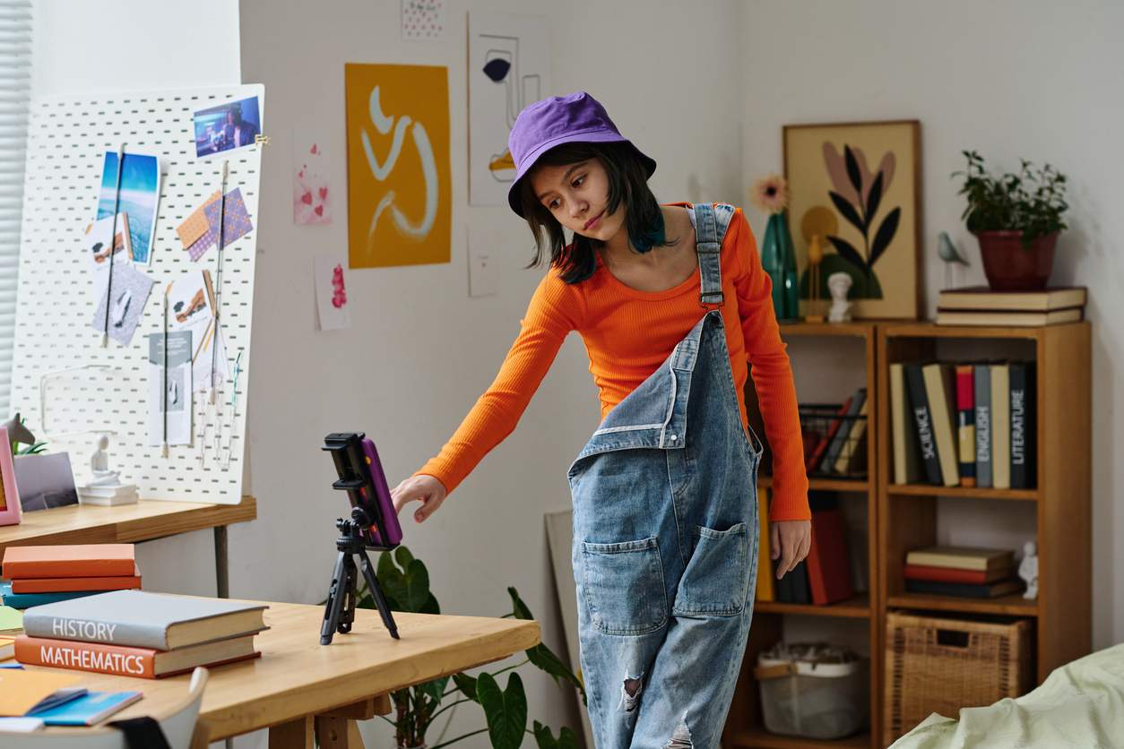 Generation Z, Millennials oder wer sonst? Wer bestimmt wirklich, was wir anziehen — Mode