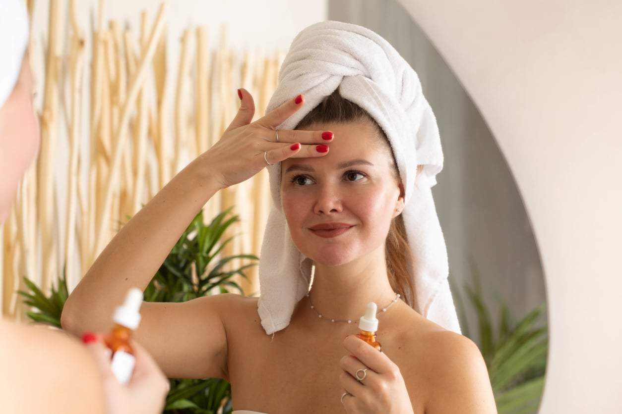 Diese 8 Skincare-Mythen glauben wir noch immer – obwohl sie falsch sind — Gesicht