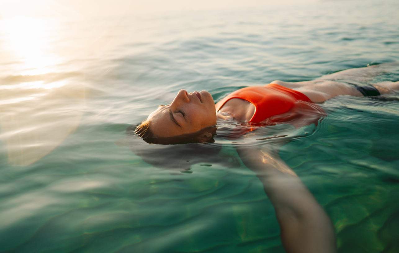 Why "doing nothing all day" vacations leave you just as tired — and what actually works — Lifestyle