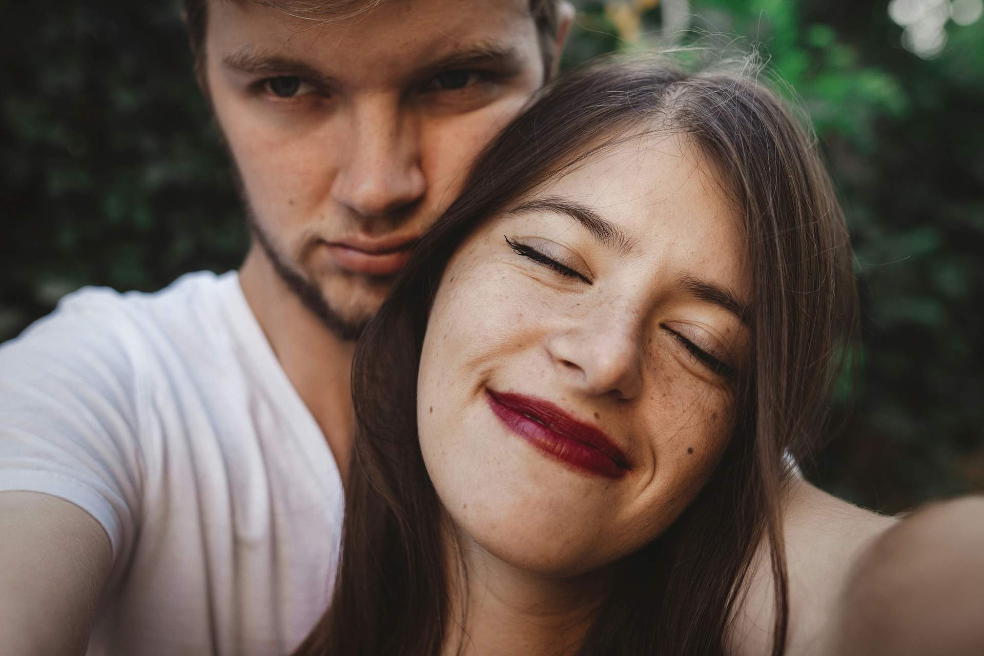 10 segnali tristi che al tuo partner non importa davvero niente di te — Lifestyle