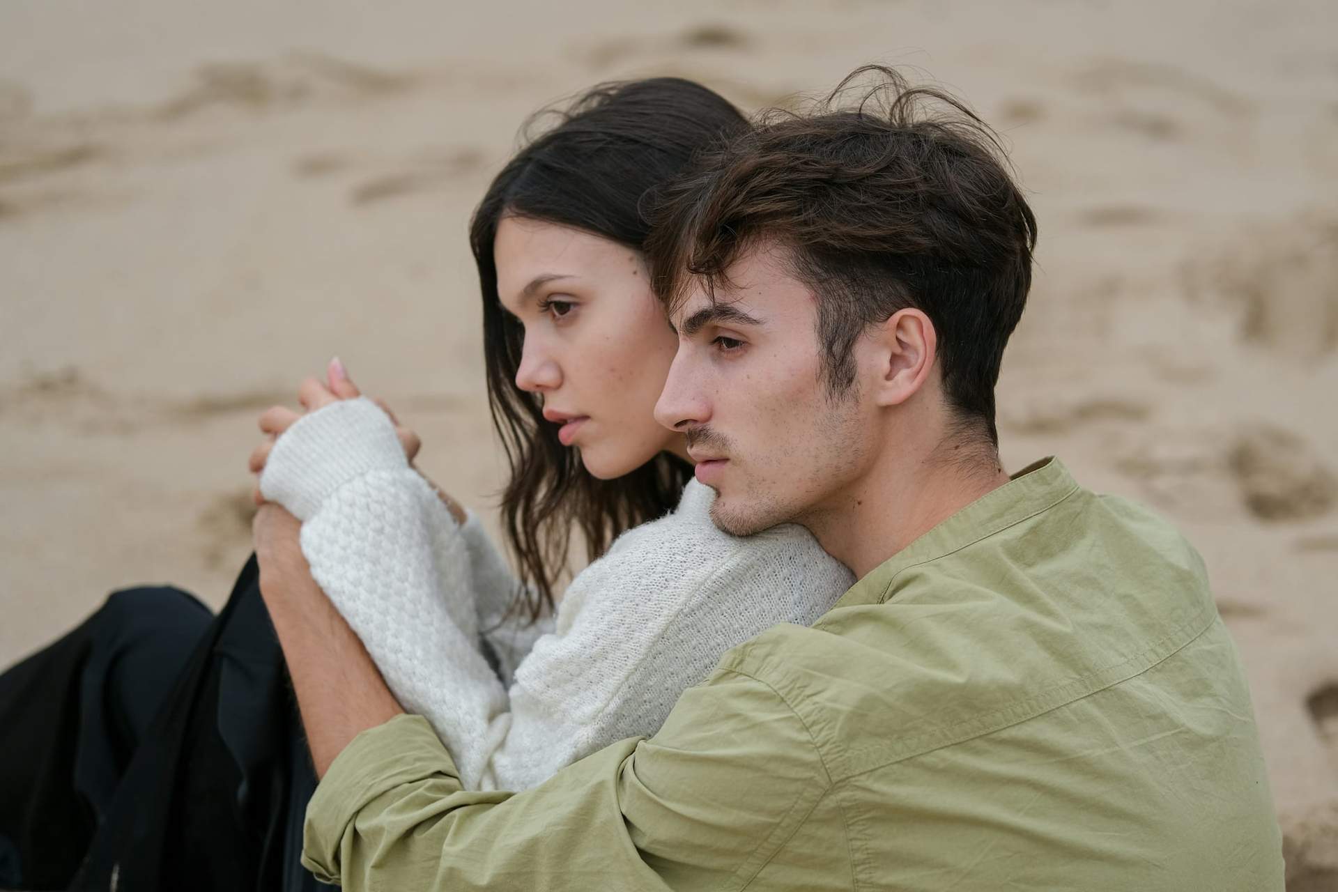 5 signs your partner doesn't trust you — and what to do about it — Relationship