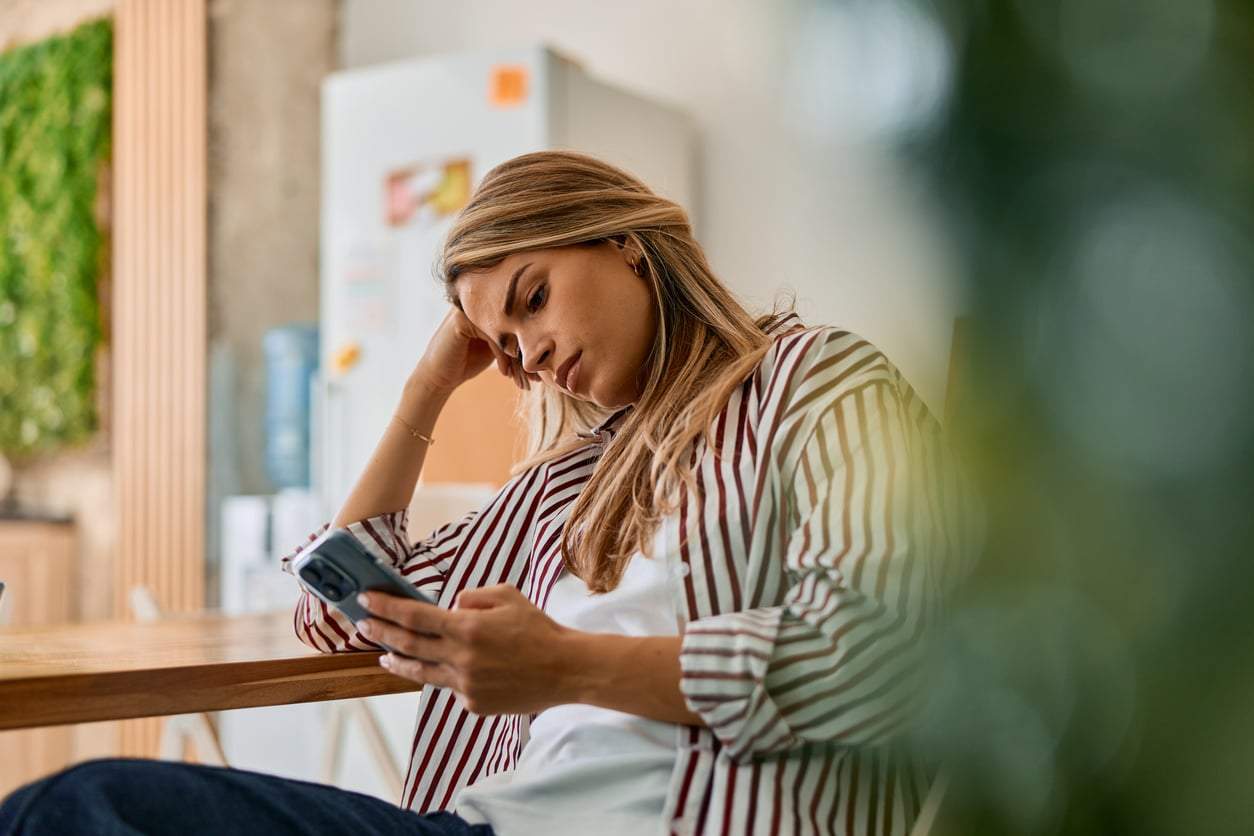 L'ex de mon copain me suit partout sur Instagram — voici ce que j'ai compris — Mode de vie