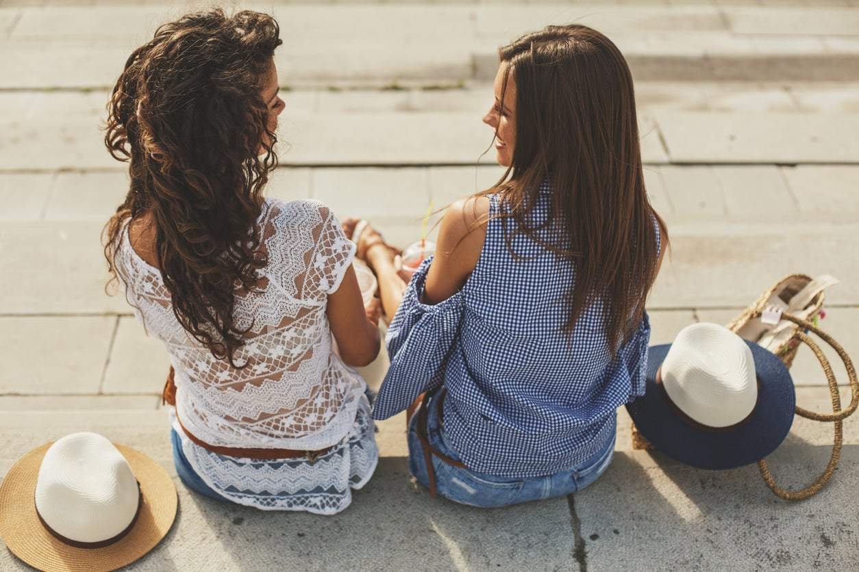 Quand retrouver un ami ne nous ressource plus : les signes que l'amitié touchait à sa fin — Mode de vie