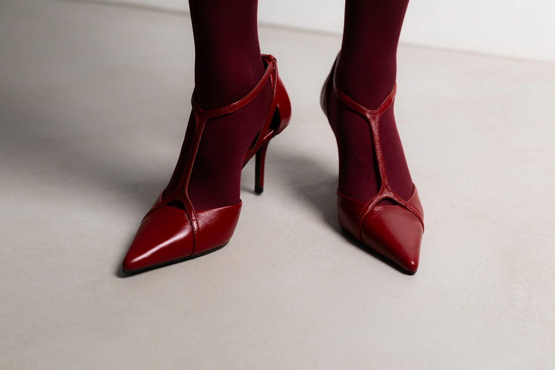 Burgundy is the color of fall — 3 pieces you can start wearing right now — Fashion