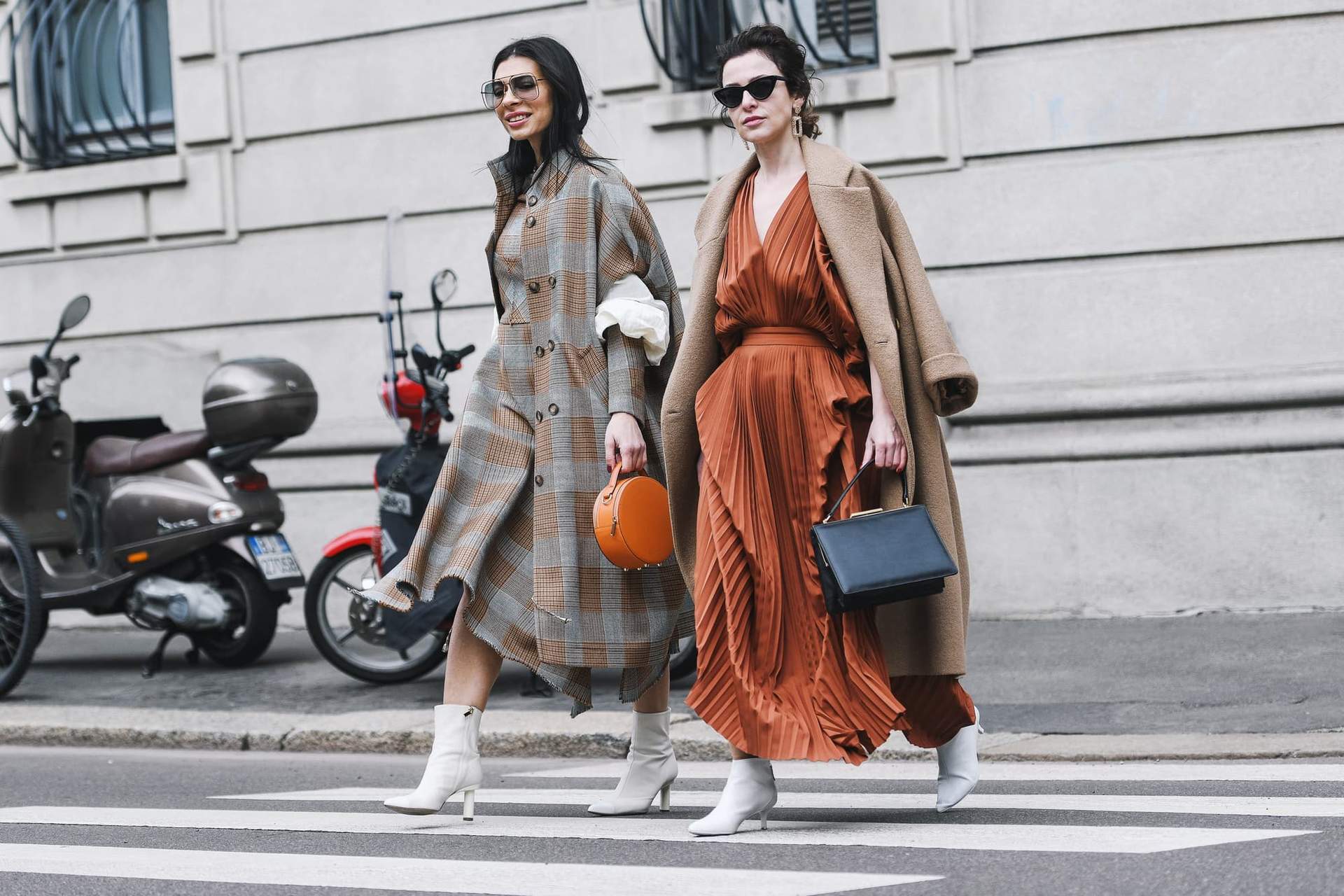 Cappotti lunghi per l'autunno: quale scegliere in base alla tua altezza — Moda