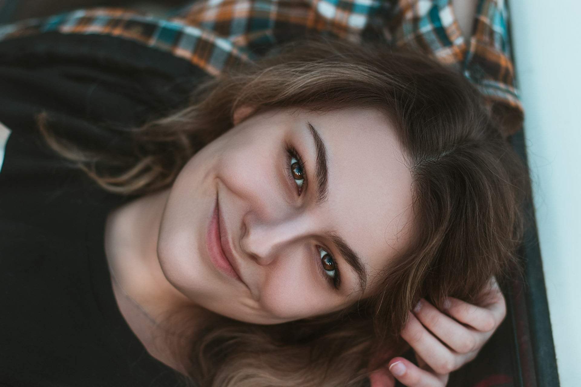 4 facial signs that reveal someone secretly dislikes you — even while they're smiling to your face — Lifestyle