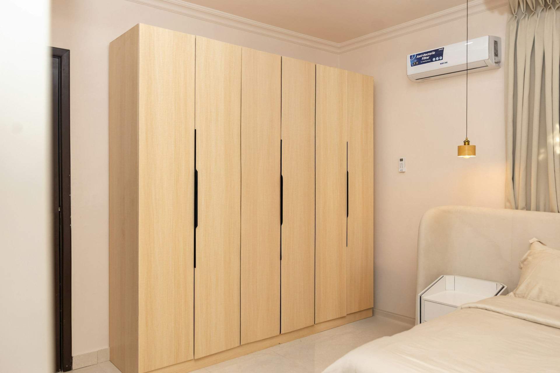 Why Your Wardrobe Back Panel Gets Damp — and the Simple Fix That Actually Works — Household