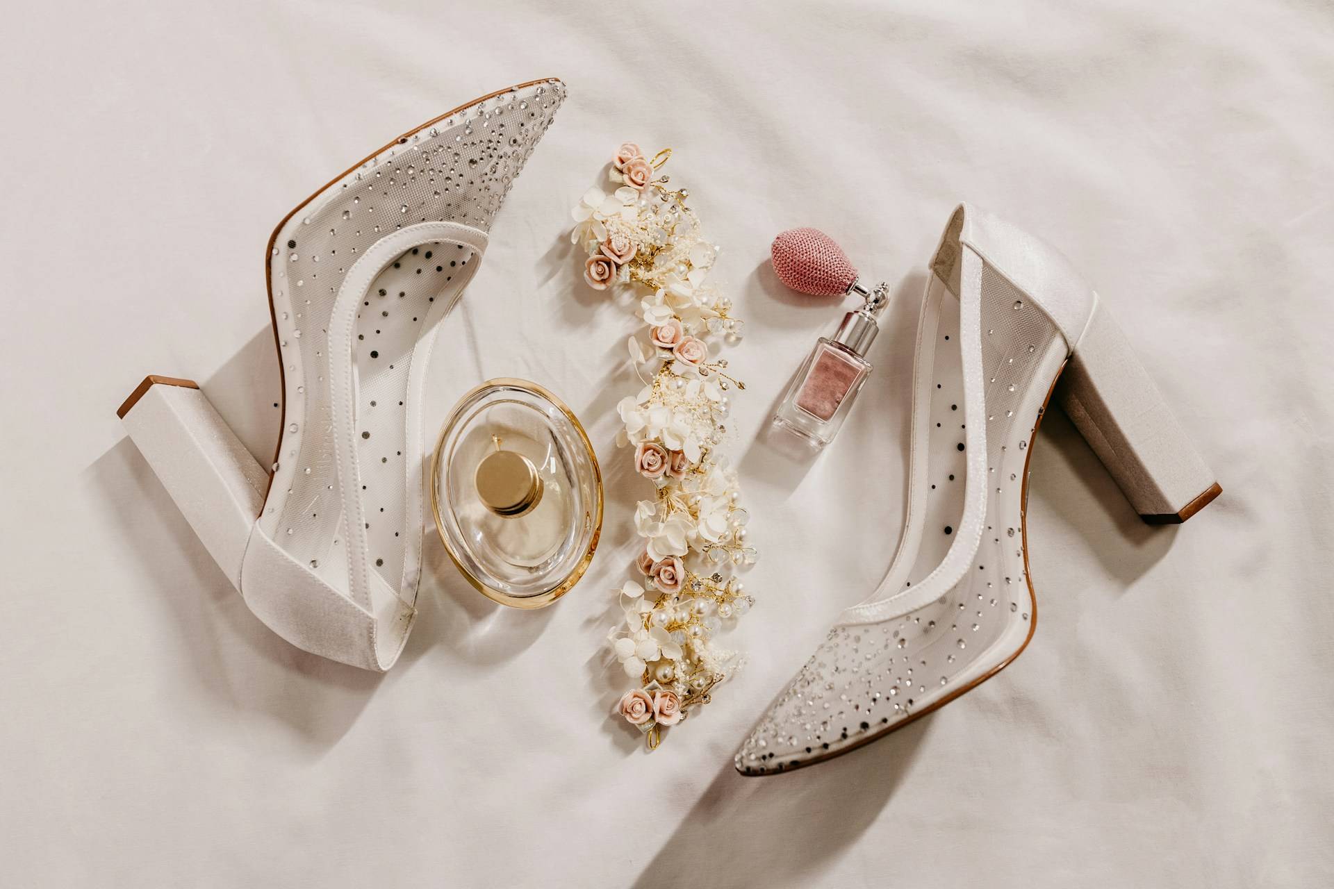 Diese 8 bezaubernden Parfums trugen Stars an ihrem Hochzeitstag