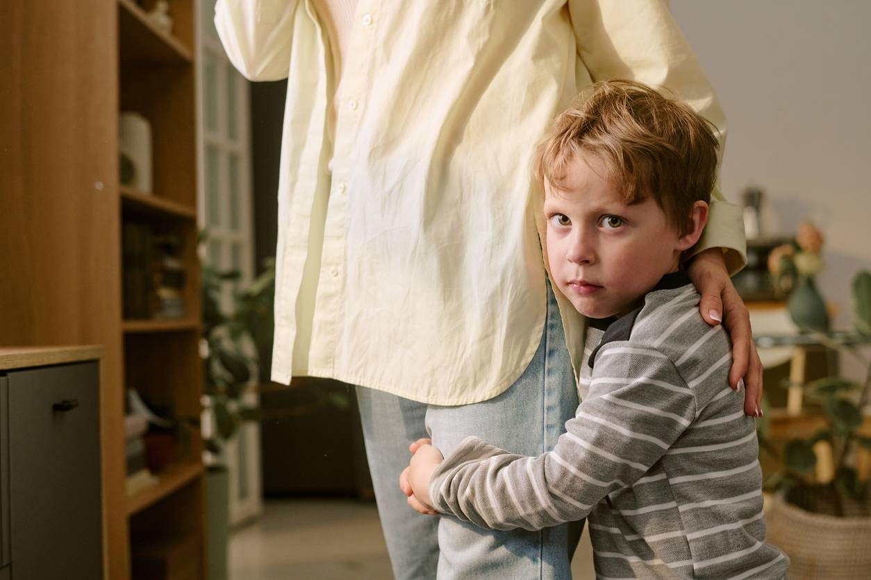 5 Erziehungsfehler, die Kinder abhängig machen